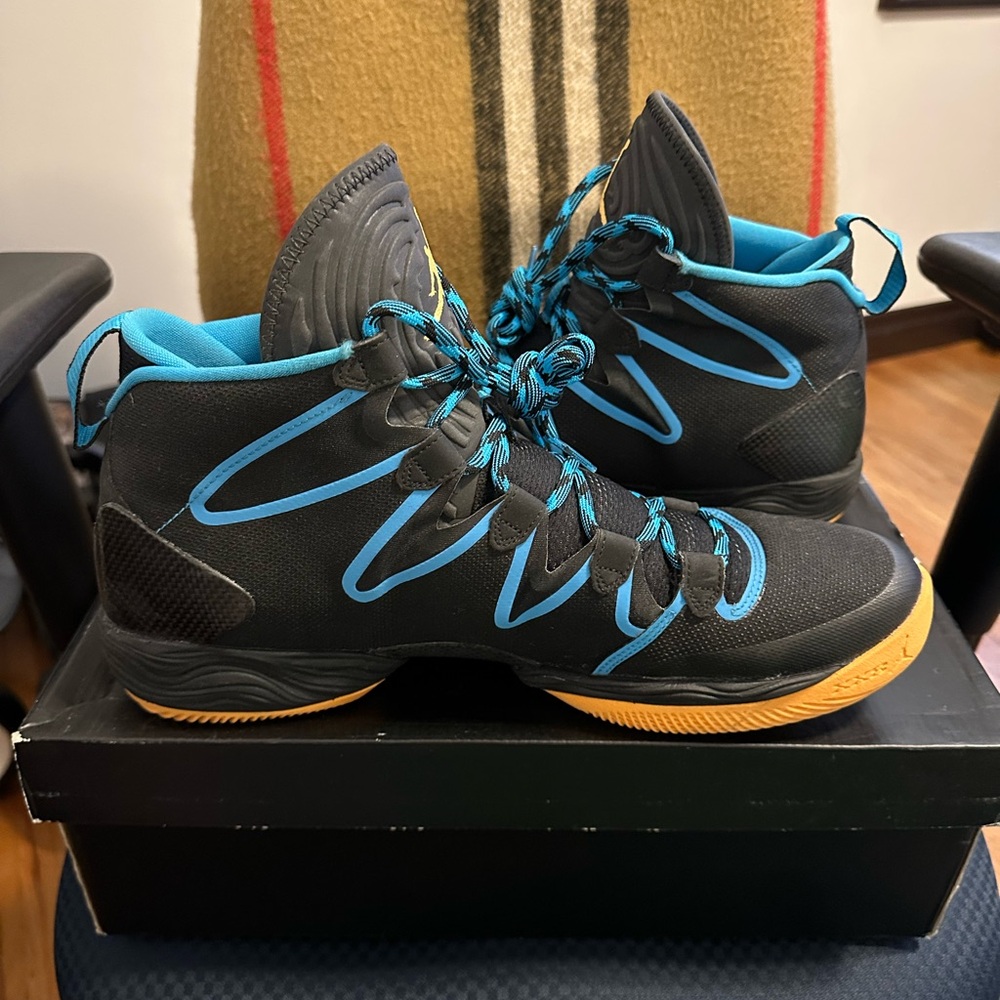Air Jordan XX8 SE Sneakers